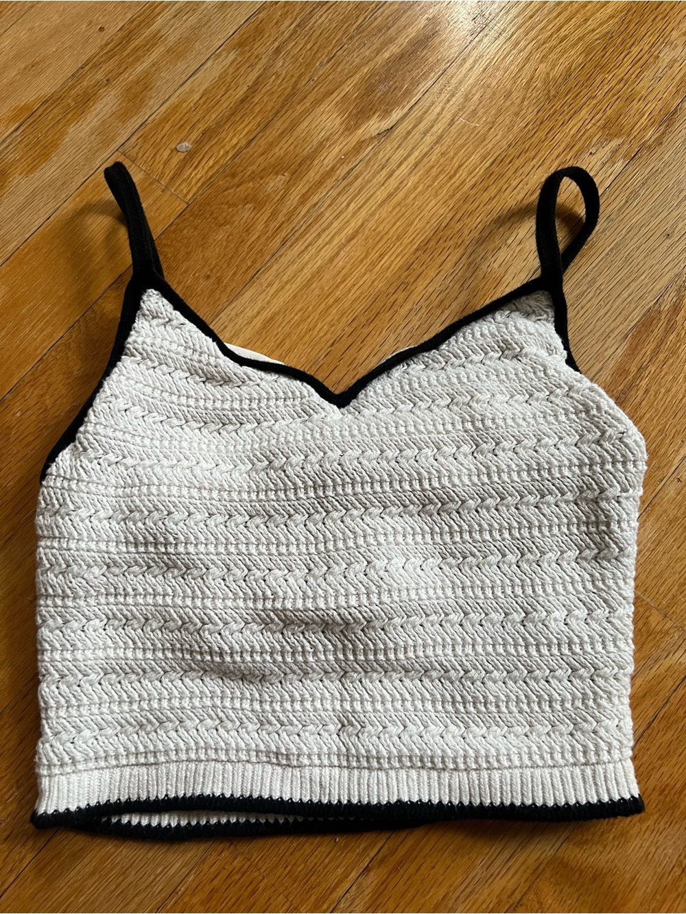 Abercrombie & Fitch XS Crochet Knit Crop Cami Top Cream Black Trim